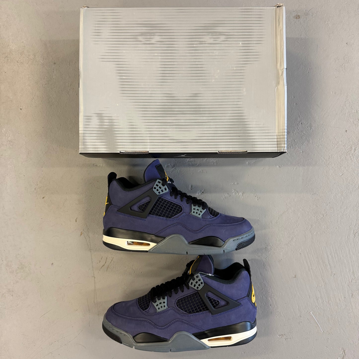 Size 9.5 - Jordan 4 Retro 'Lakers' (Used)
