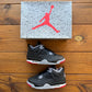 Größe 44 - Jordan 4 Retro 'Bred Reimagined' (Gebraucht)