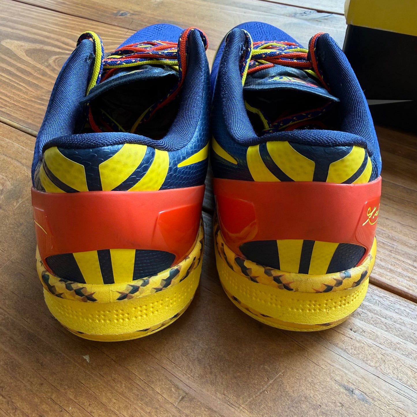 Size 10.5 - Kobe 8 'Barcelona' (Used)