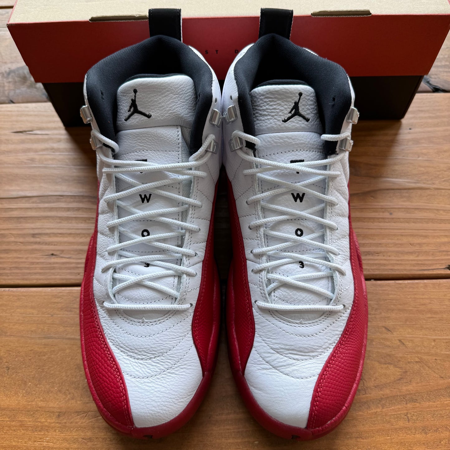 Größe 44.5 - Jordan 12 Retro 'Cherry' 2023 (Gebraucht)