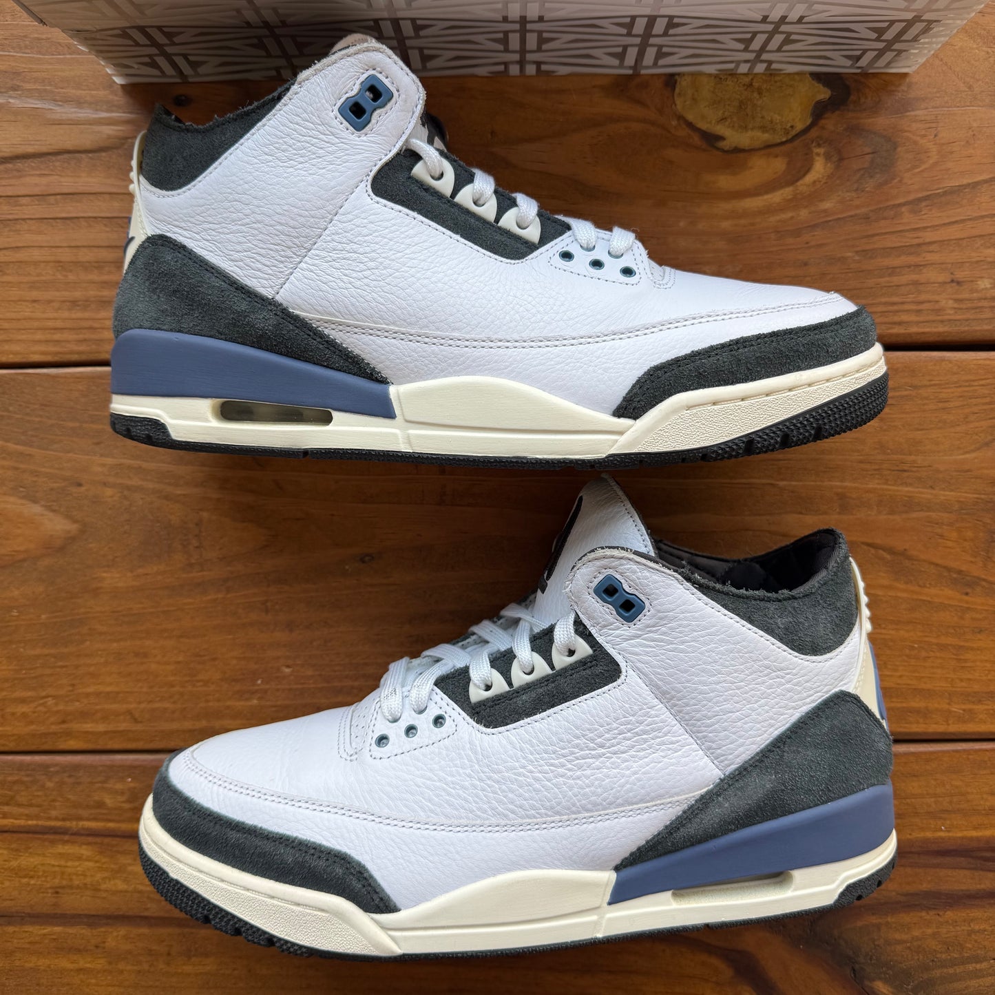 Size 11 - A Ma Maniére x Jordan 3 Retro OG SP 'For The Love' (Used)