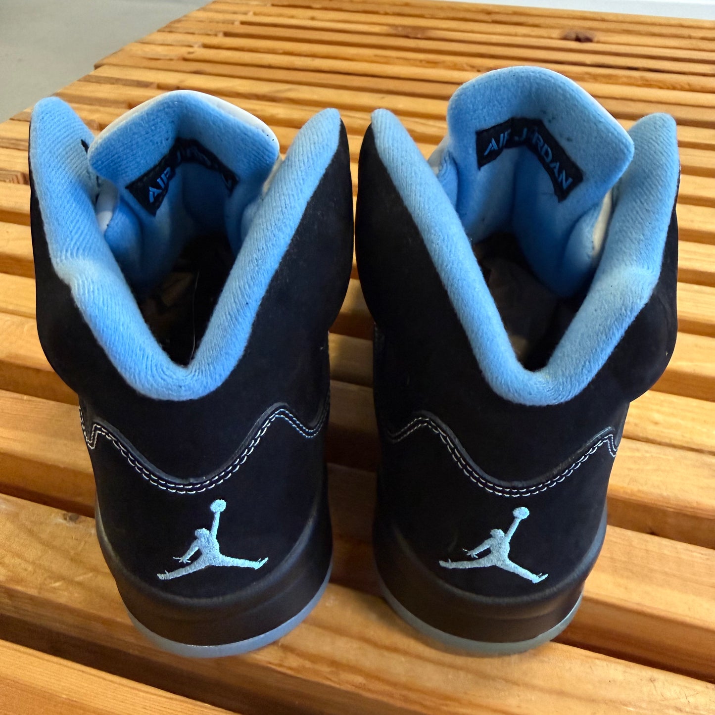 Jordan 5 Retro 'Black Carolina / UNC' 2026 (Used/No Box) - Size 10.5
