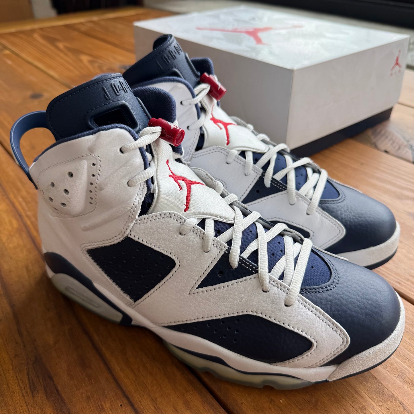 Size 10.5 - Jordan 6 Retro 'Olympic' 2024 (Used)