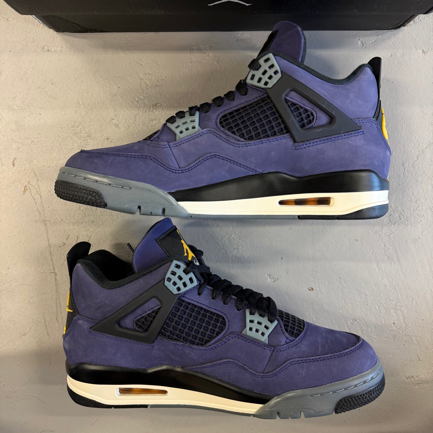 Size 9.5 - Jordan 4 Retro 'Lakers' (Used)