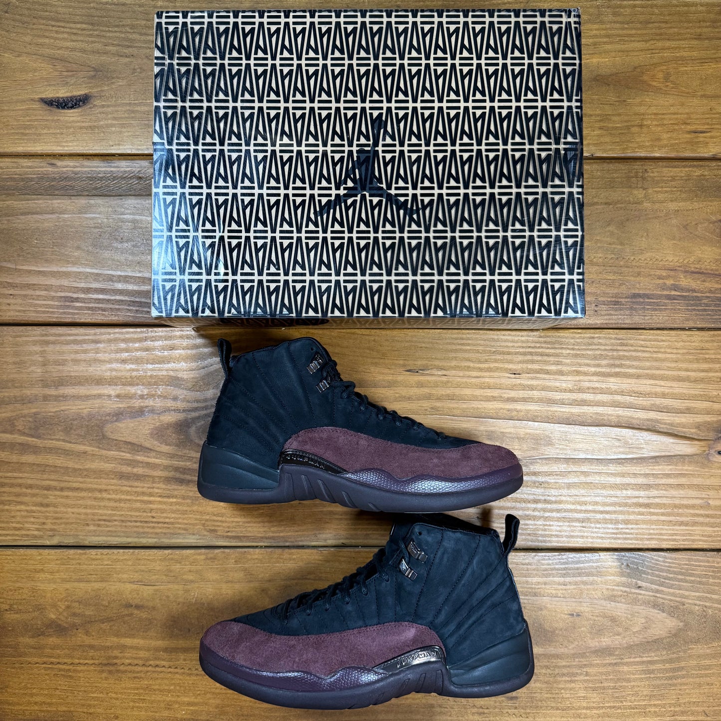 SIZE 13W/11.5M - A Ma Maniére x Wmns Jordan 12 Retro SP 'Black' (Used)