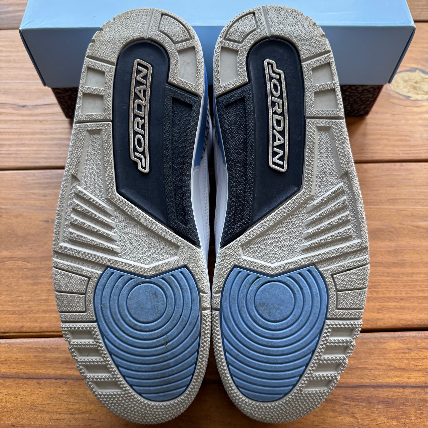 SIZE 12 - Jordan 3 Retro 'UNC' (Used)