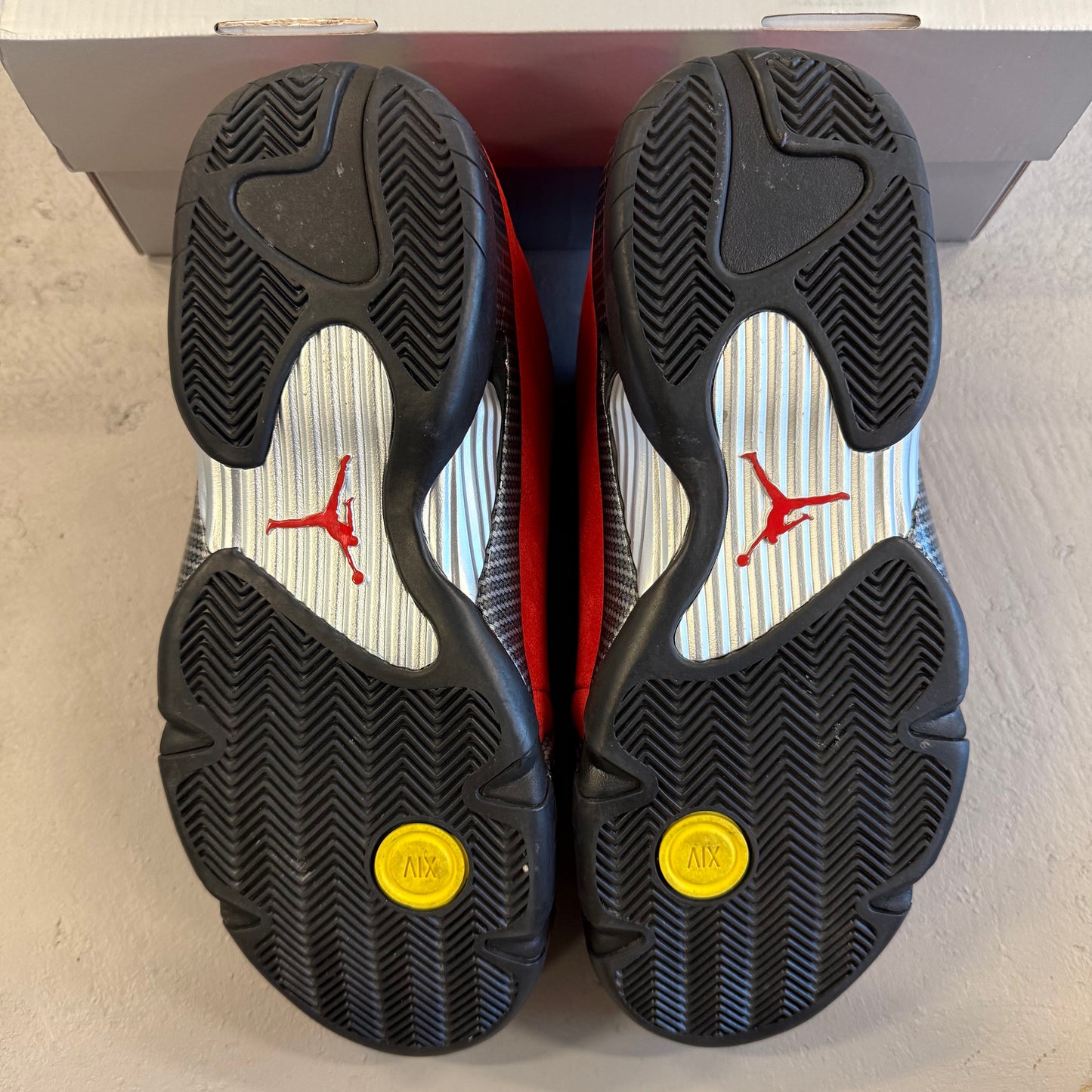 Size 11 - Jordan 14 Retro 'Ferrari' 2025 (Used)