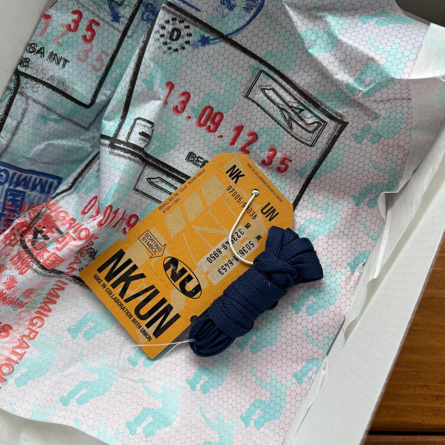 SIZE 8 - Union LA x Dunk Low 'Passport Pack - Pistachio' (Used)