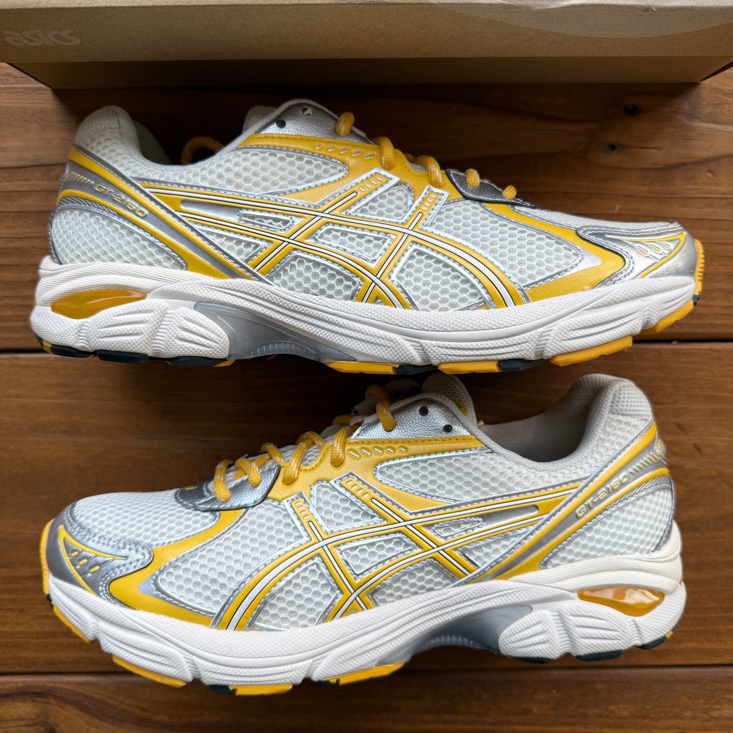 Size 9 - Kith x GT 2160 'Cream Solar Power' 2025 (Used)