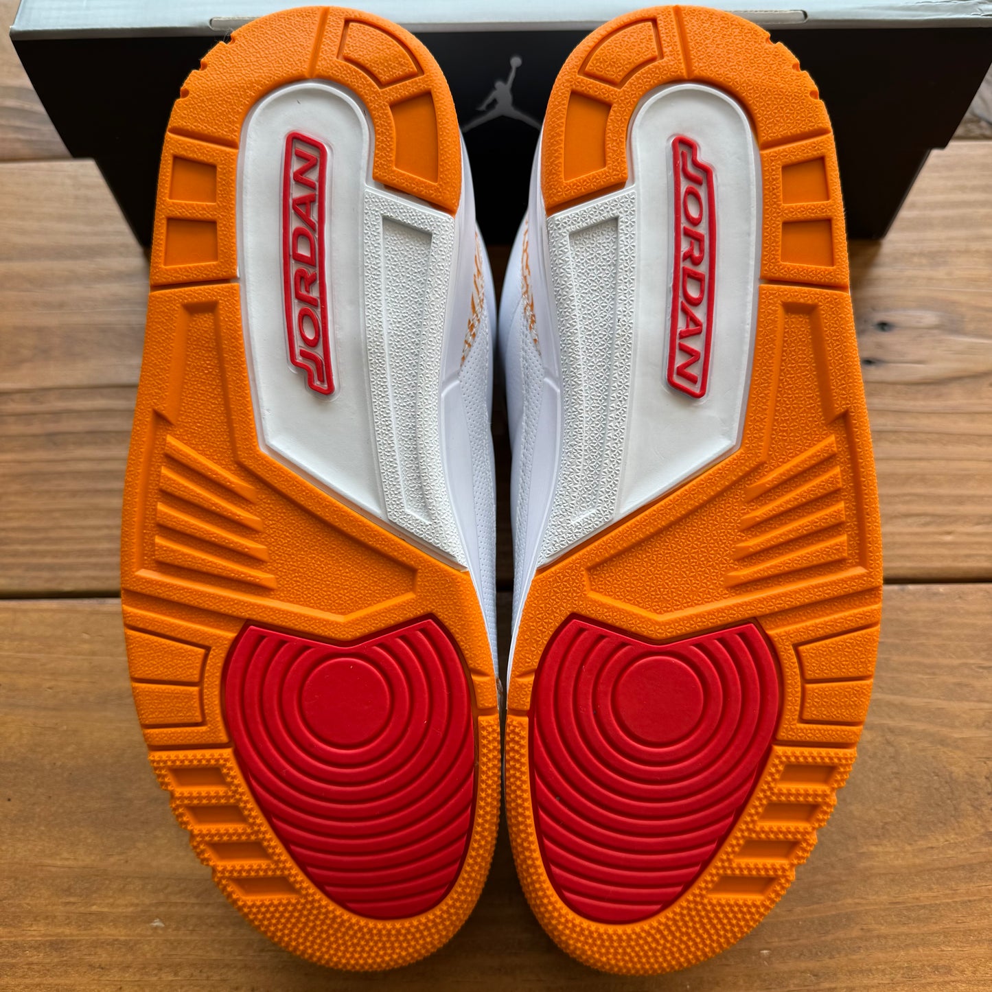 Size 9.5W/8M - Wmns Jordan 3 'Orange Citrus' (Used)