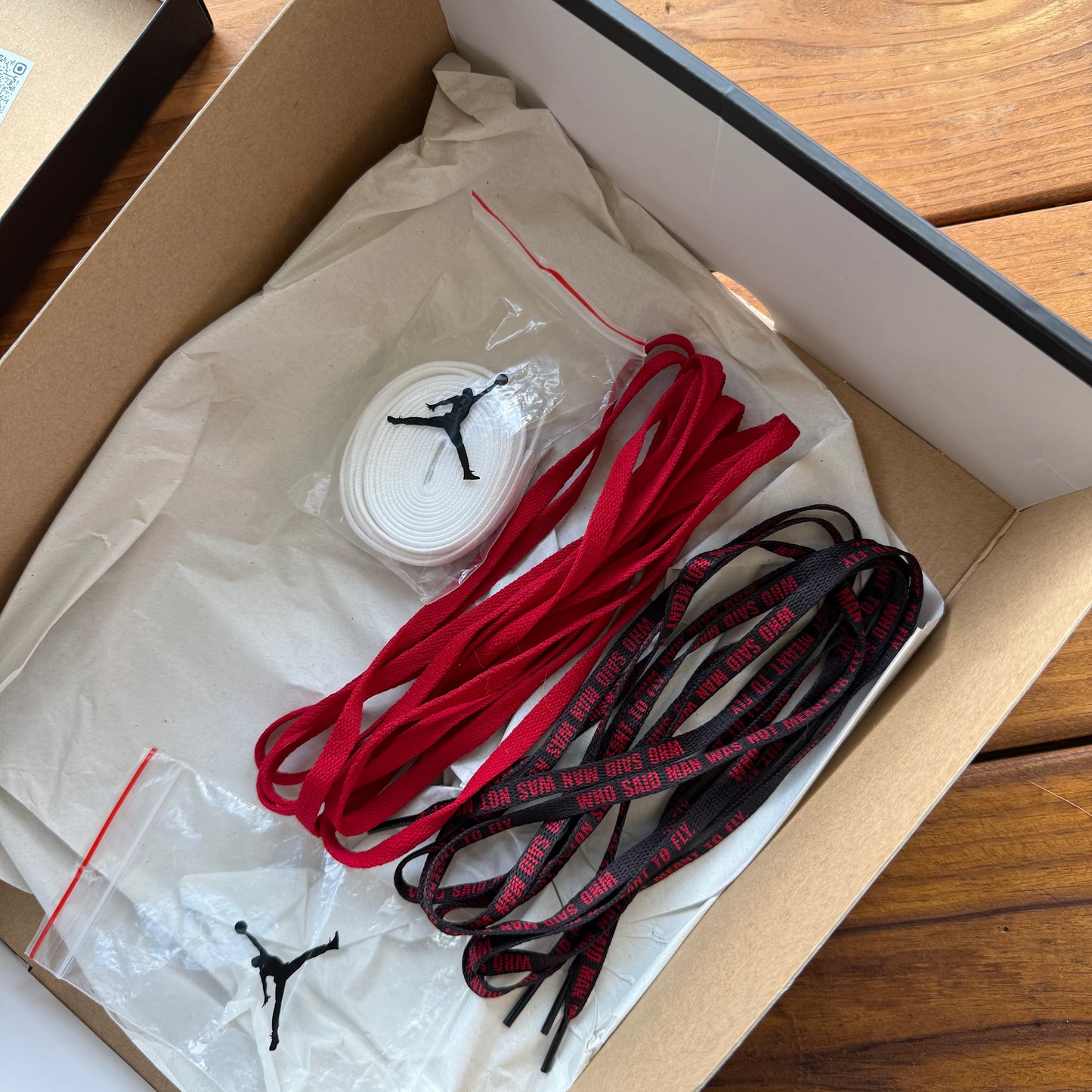 Size 10.5 - Jordan 1 Retro High OG 'Bloodline' (Used)