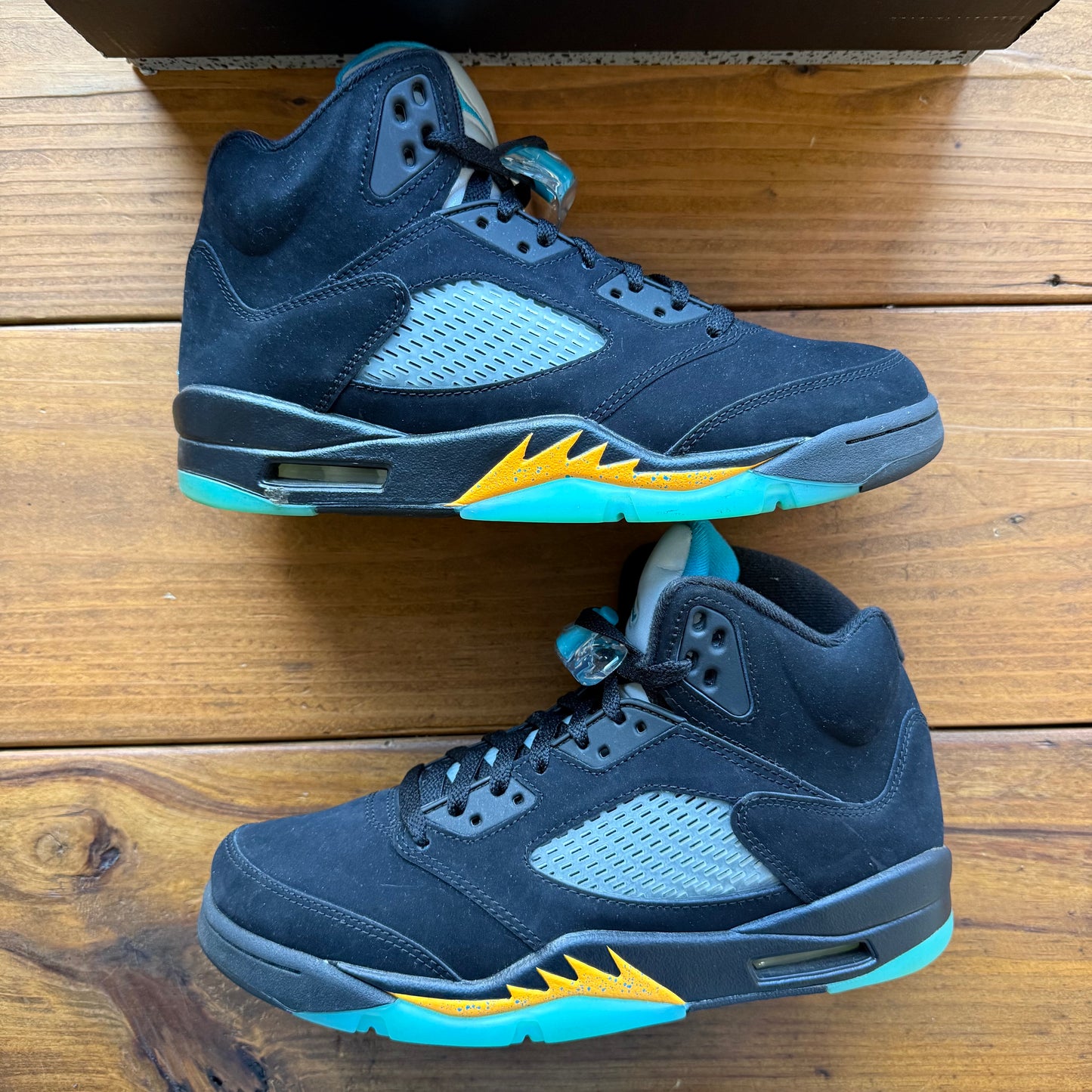 Size 8.5 - Jordan 5 Retro 'Aqua' (Used)