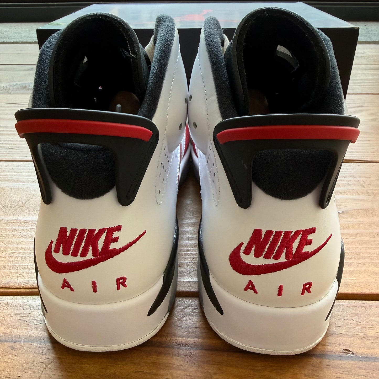 Größe 9.5 - Jordan 6 Retro OG 'Carmine' 2021 (Gebraucht)