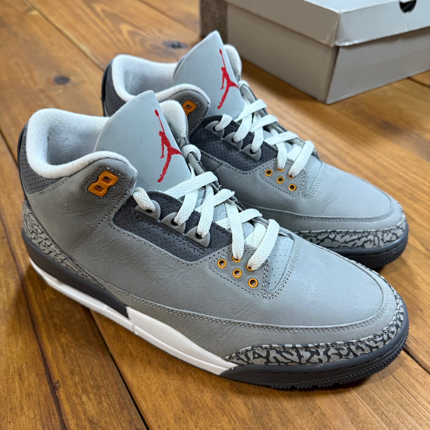 SIZE 10.5 - Jordan 3 Retro 'Cool Grey' 2021 (Used)