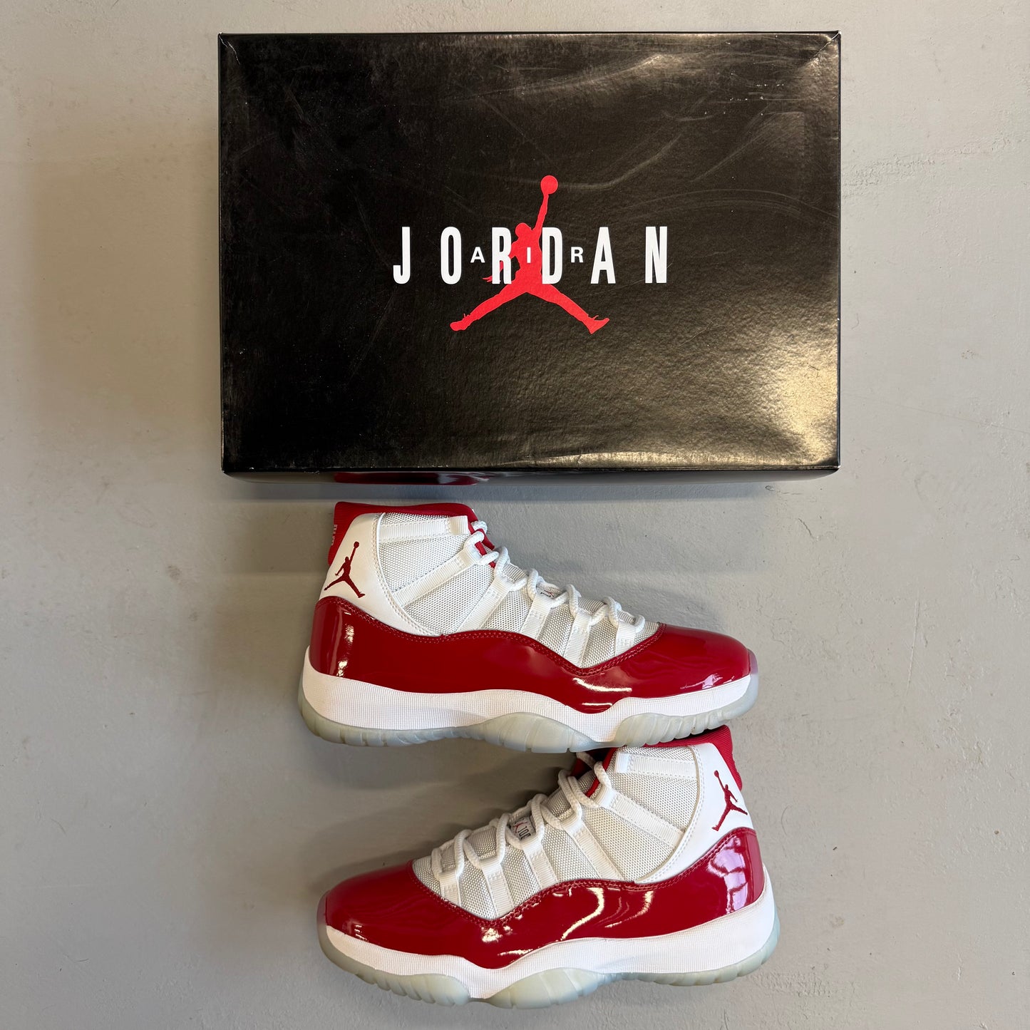 Size 9 - Jordan 11 Retro 'Cherry' (Used)