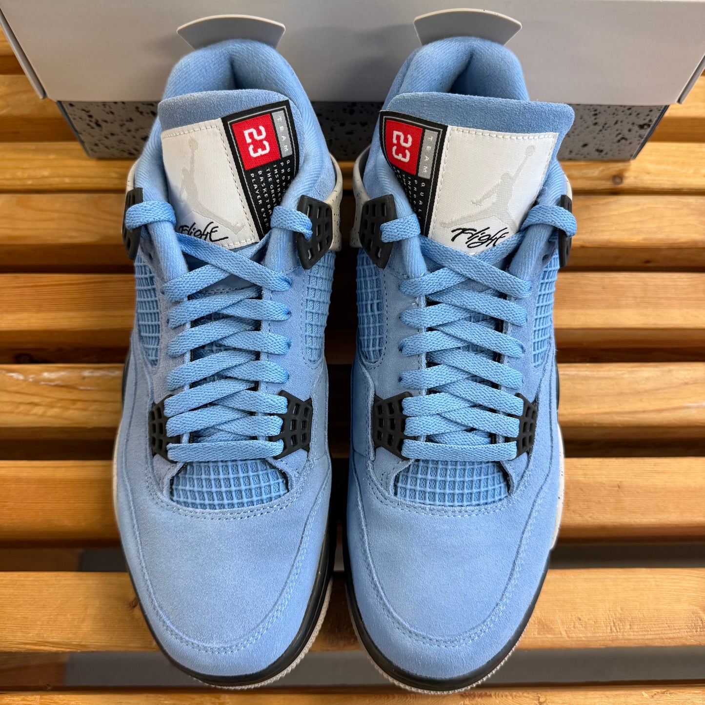 Size 10 - Jordan 4 Retro 'University Blue' (Used)