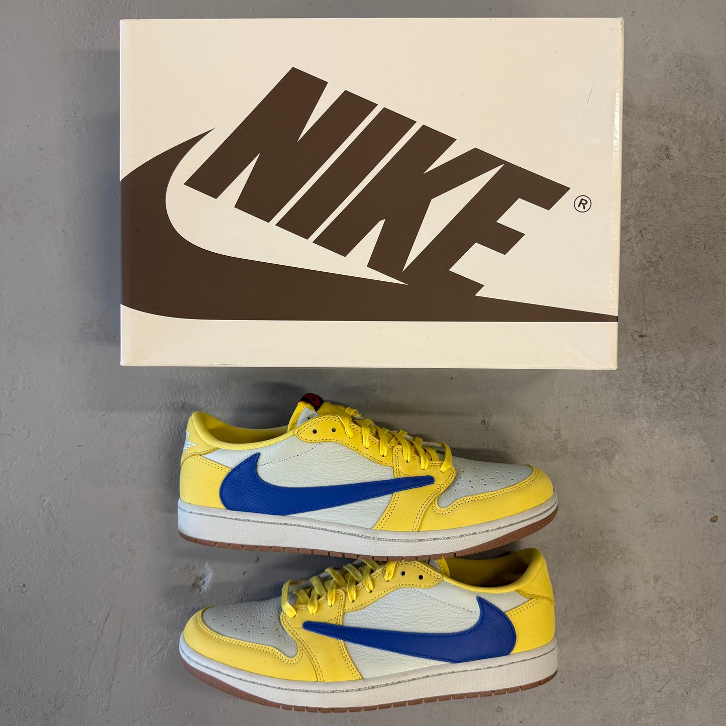 Size 13W/11.5M - Travis Scott x Wmns Jordan 1 Retro Low OG SP 'Canary' (Used)