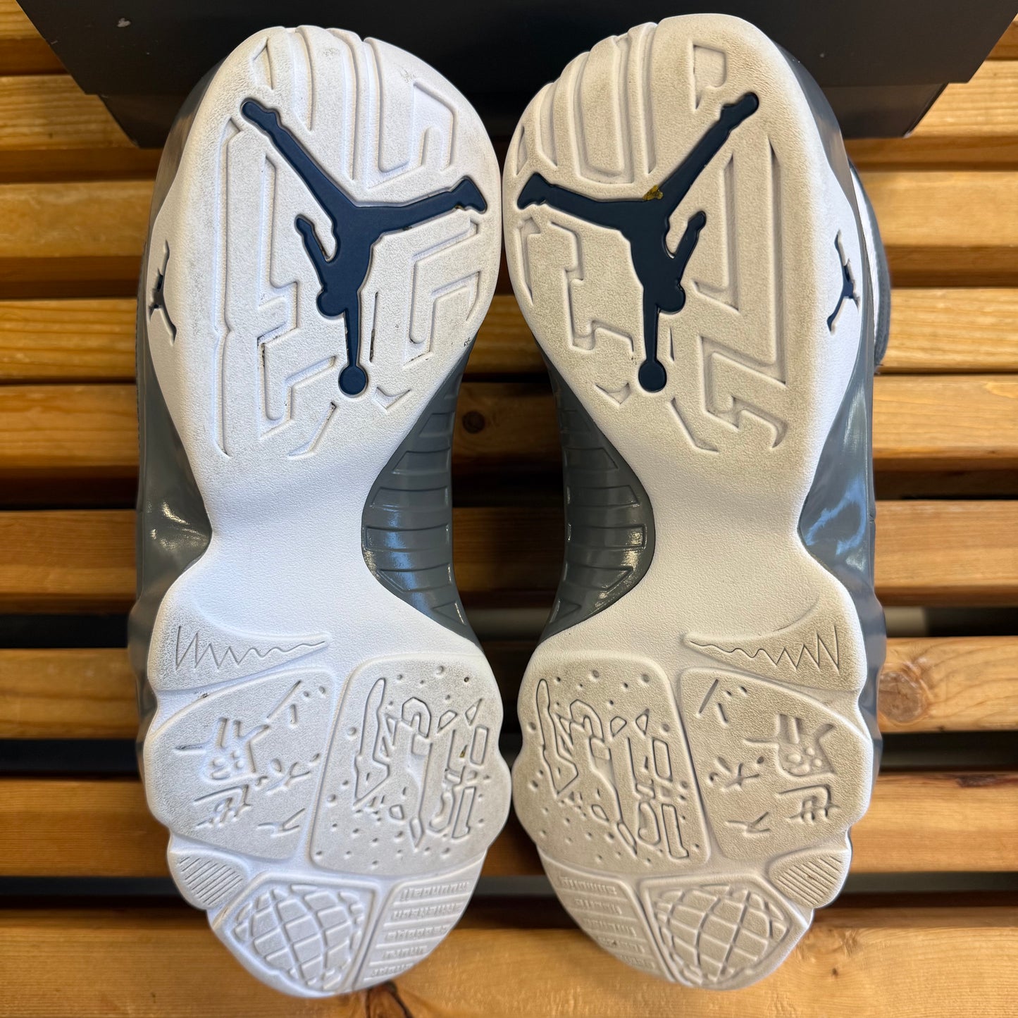 Size 13 - Jordan 9 Retro 'Flint Grey' 2026 (Used)