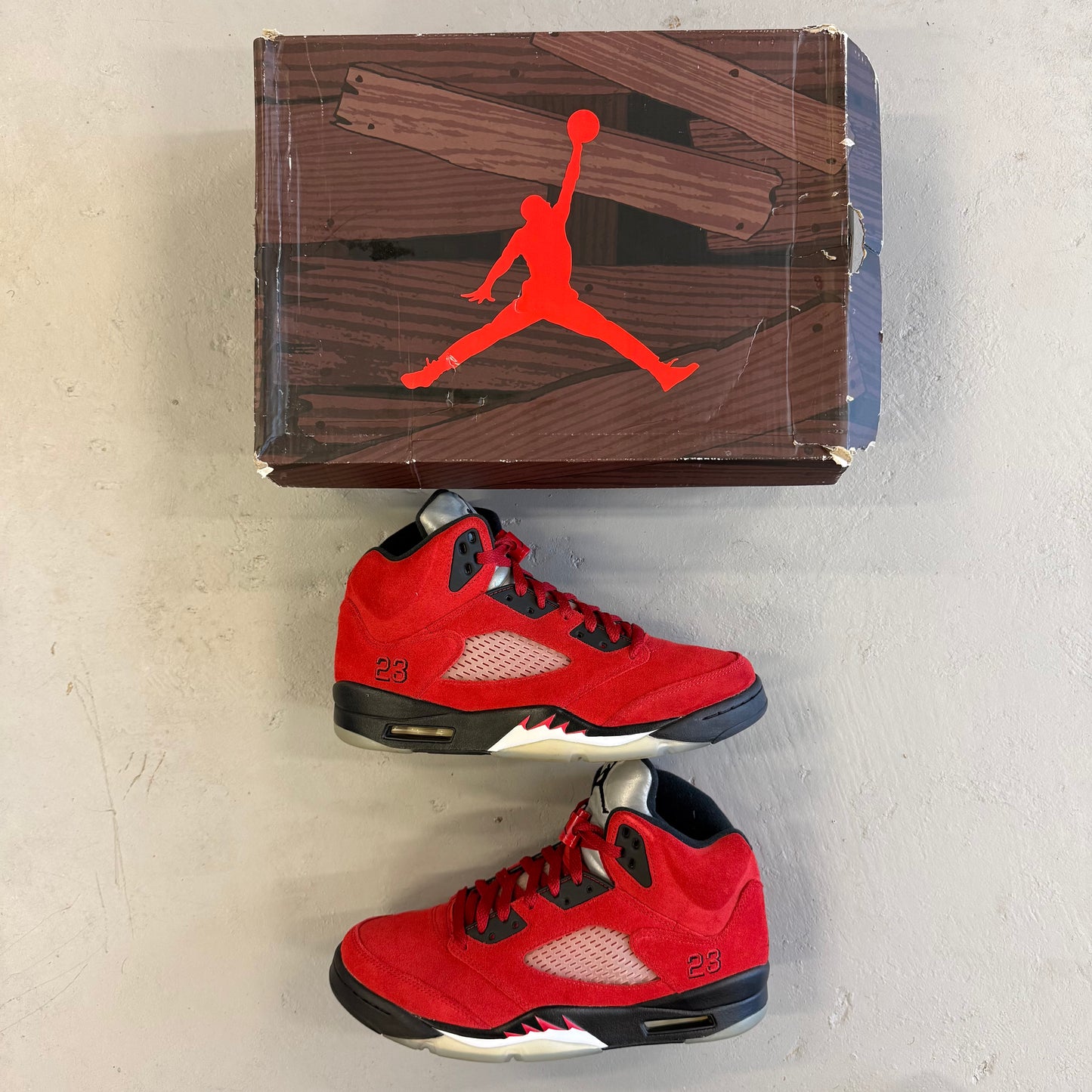 Jordan 5 Retro 'Raging Bull' 2021 (Used) - Size 8.5