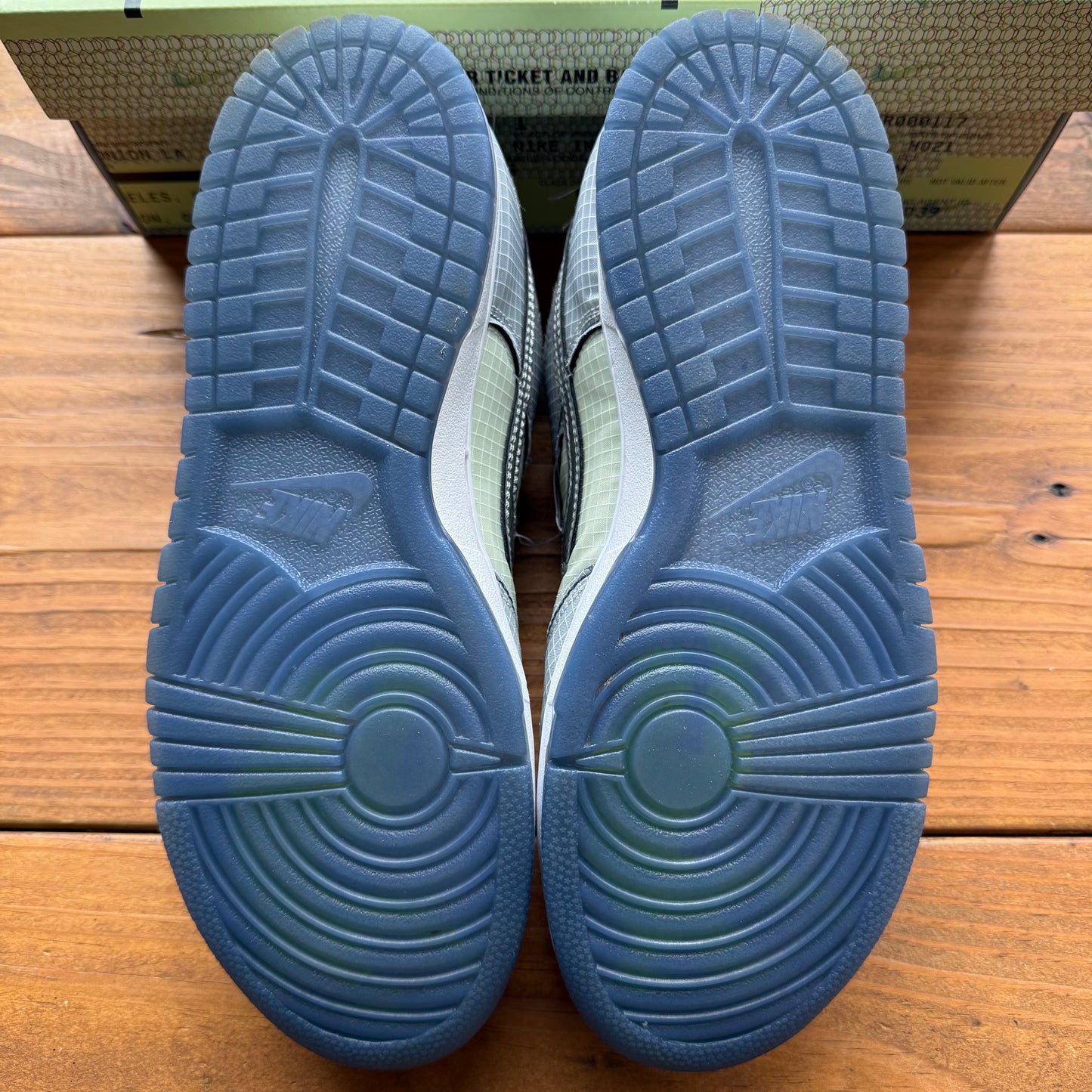 SIZE 8 - Union LA x Dunk Low 'Passport Pack - Pistachio' (Used)