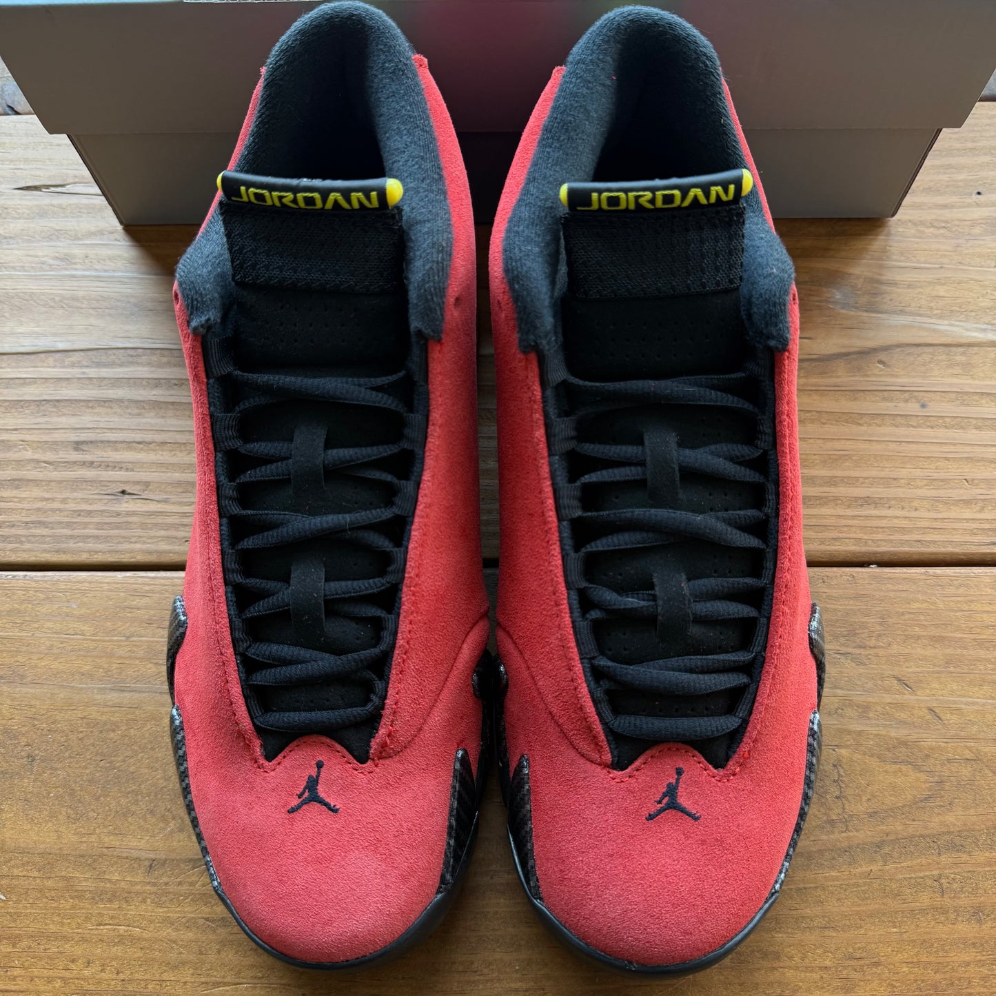 Size 8.5 - Jordan 14 Retro 'Ferrari' 2025 (Used)