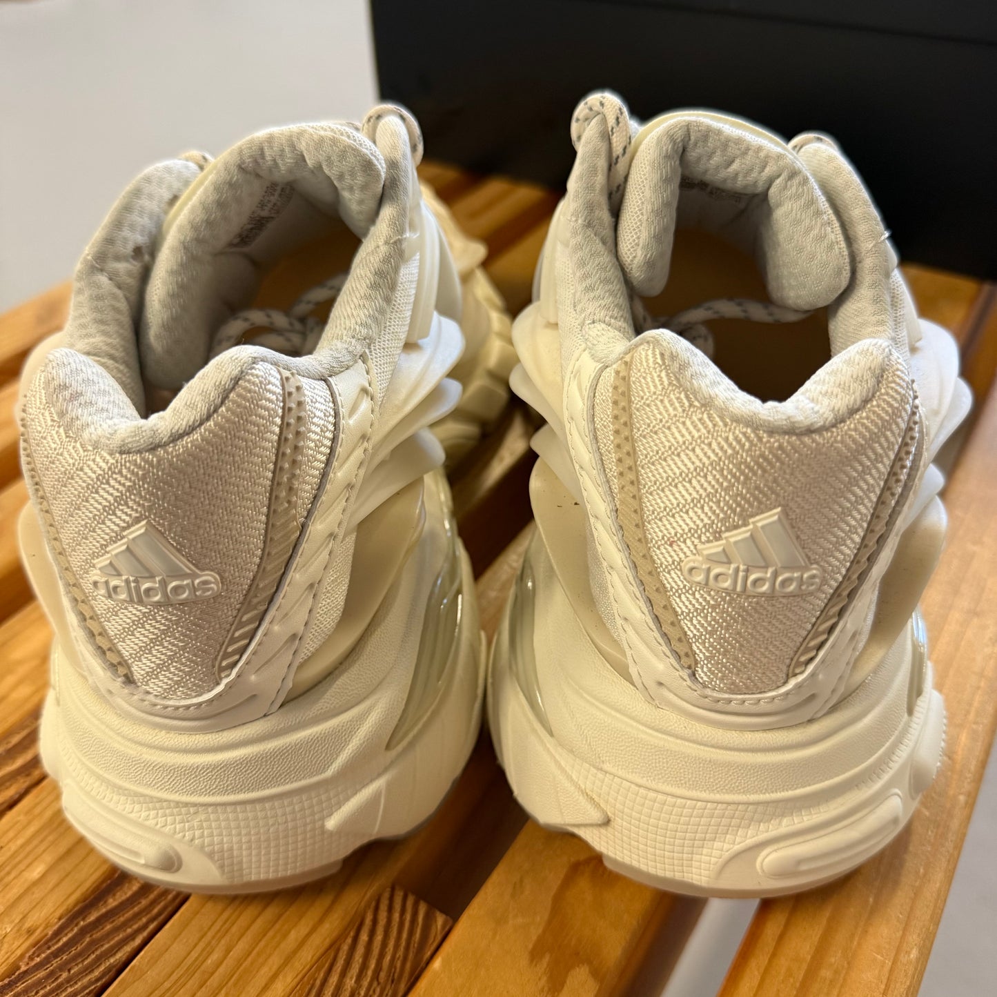 Size 9 - Pharrell x VIRGINIA x Adistar Jellyfish 'Triple White' (Used)