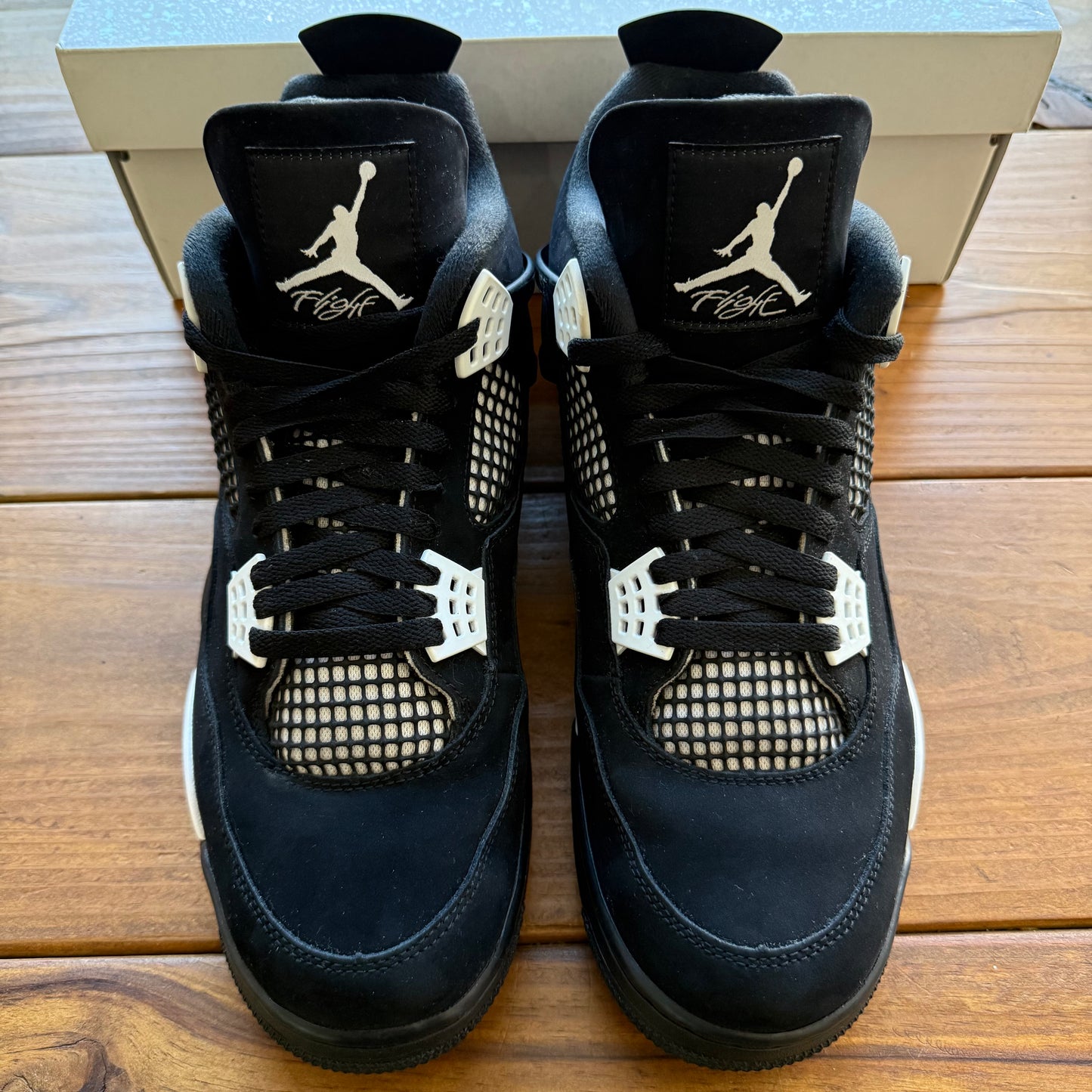 Talla 13 - Jordan 4 Retro 'White Thunder' (Usadas)
