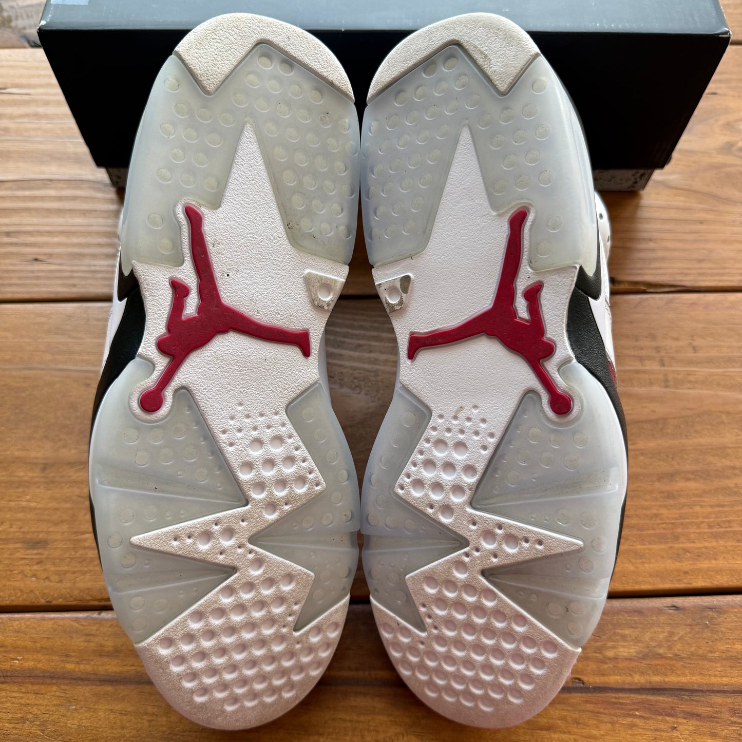 Größe 9.5 - Jordan 6 Retro OG 'Carmine' 2021 (Gebraucht)