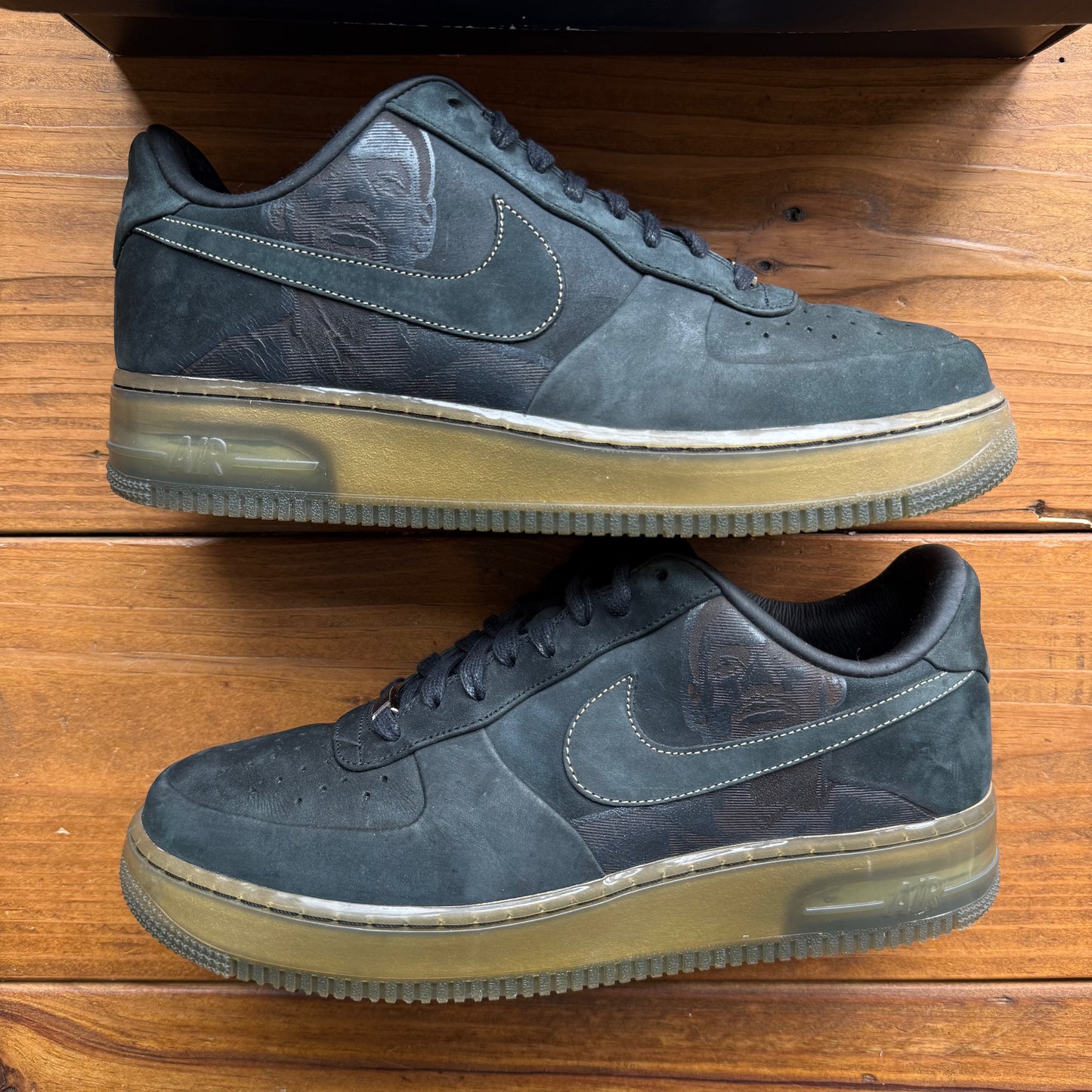 Size 10 - Air Force 1 Supreme 07 LeBron 'New Six' (Used)