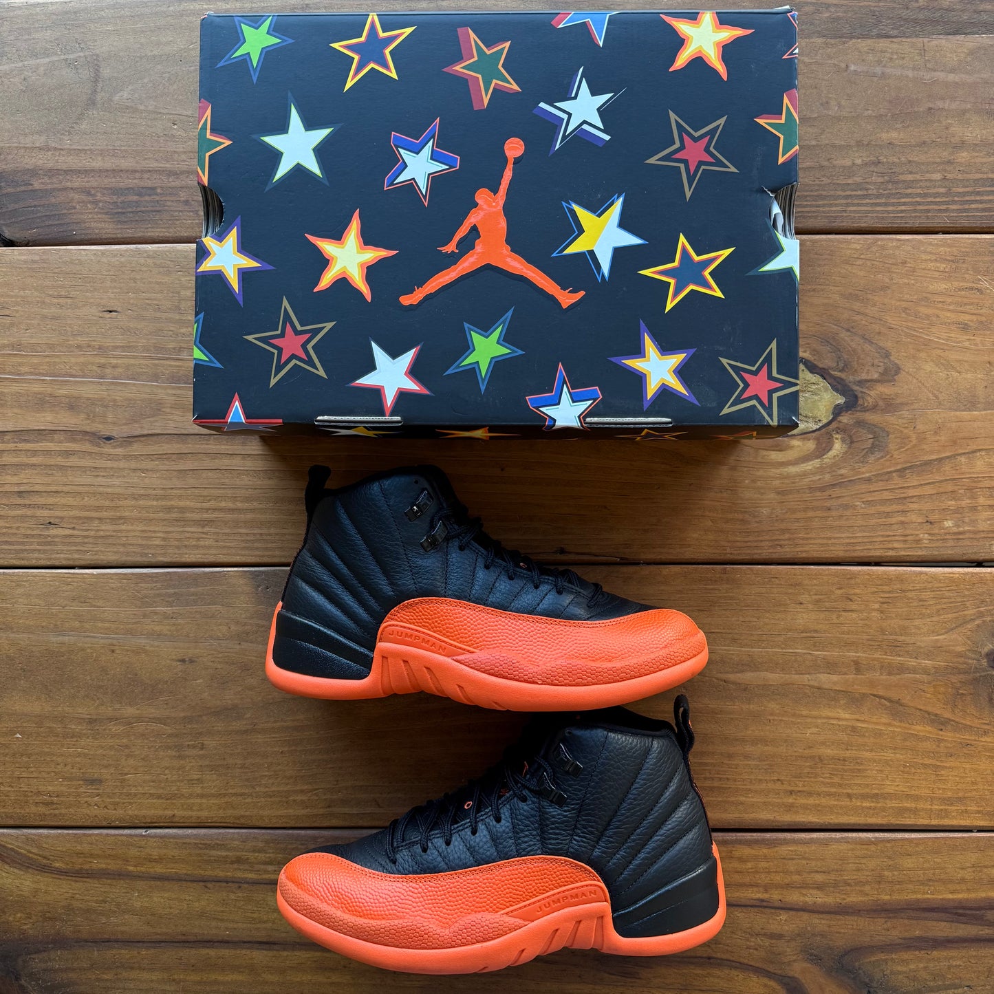SIZE 9W/7.5M - Wmns Jordan 12 Retro 'Brilliant Orange' (Used)