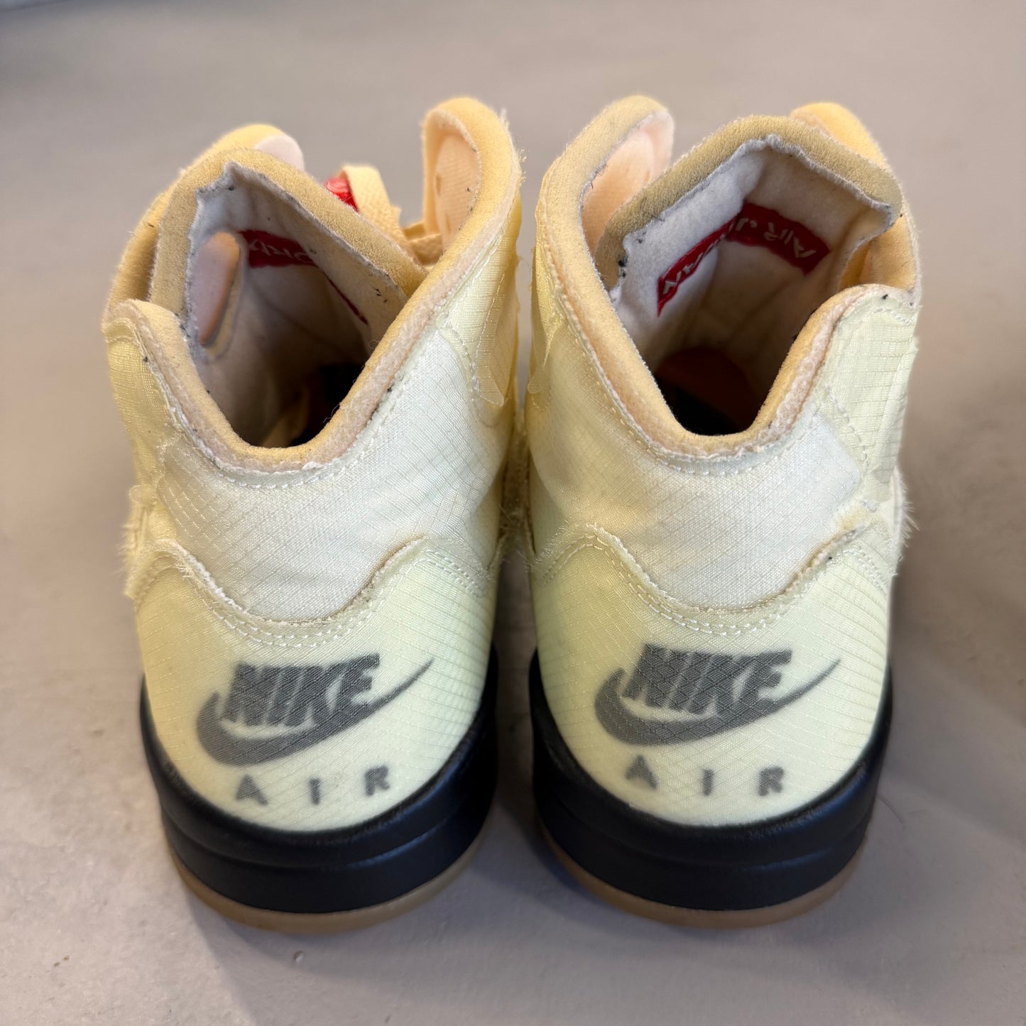 Size 11 - Off-White x Jordan 5 SP 'Sail' (Used)