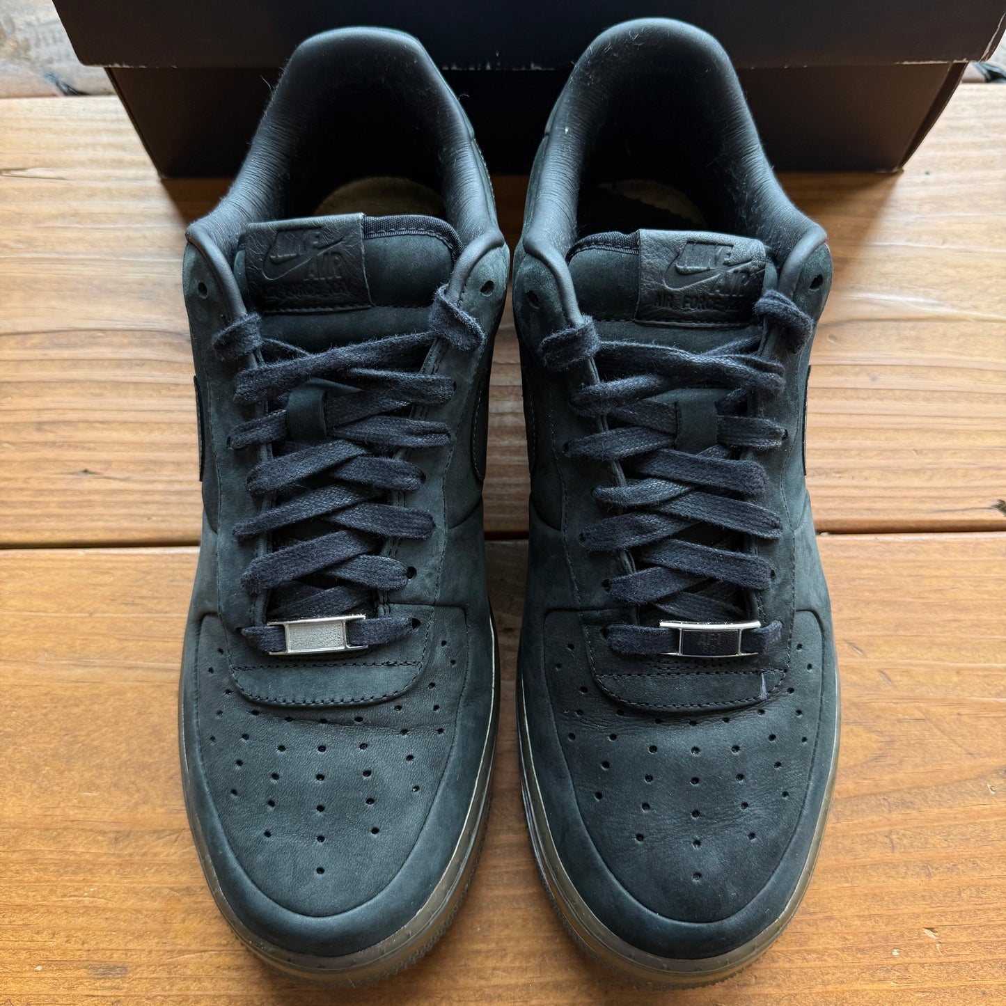 Size 10 - Air Force 1 Supreme 07 LeBron 'New Six' (Used)