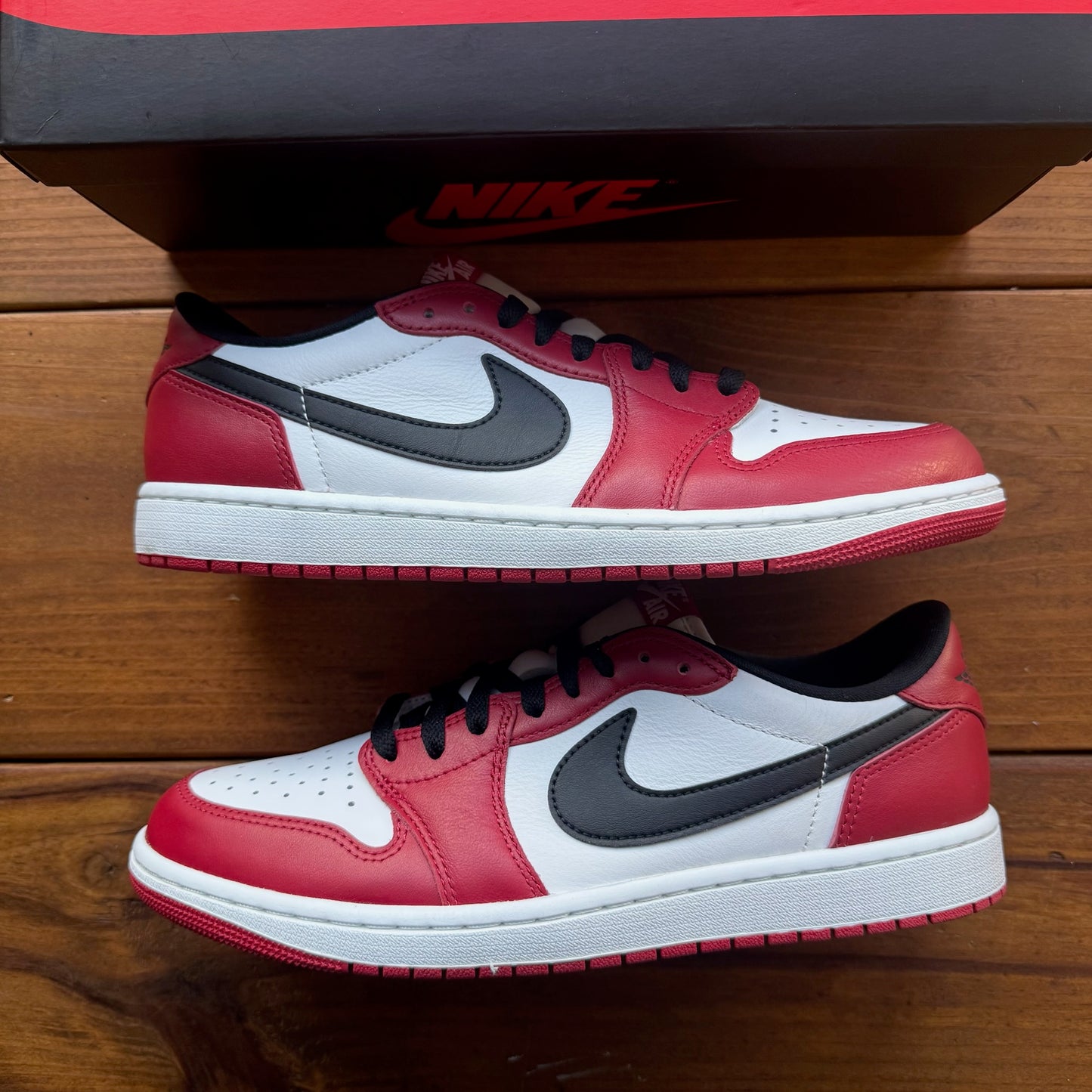 SIZE 10 - Jordan 1 Retro Low OG 'Chicago' 2025 (Used)