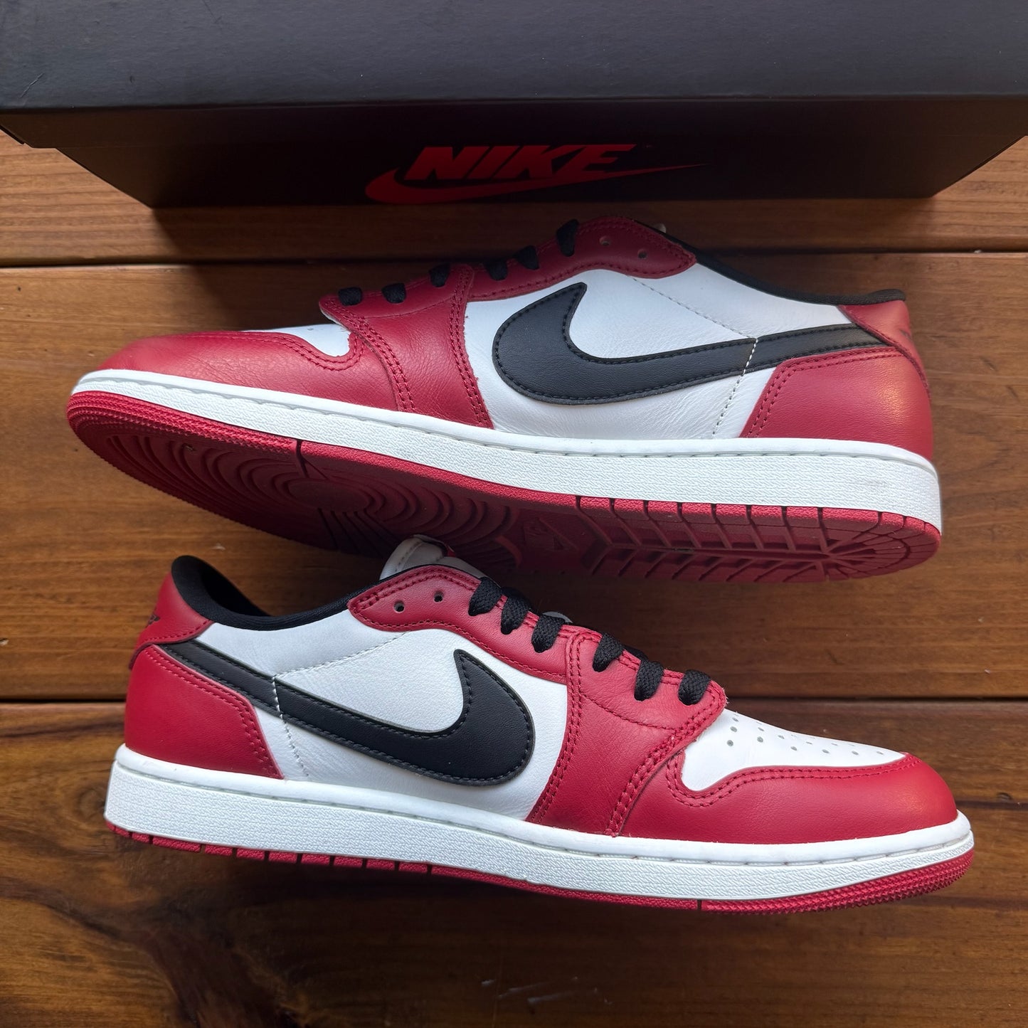SIZE 10 - Jordan 1 Retro Low OG 'Chicago' 2025 (Used)