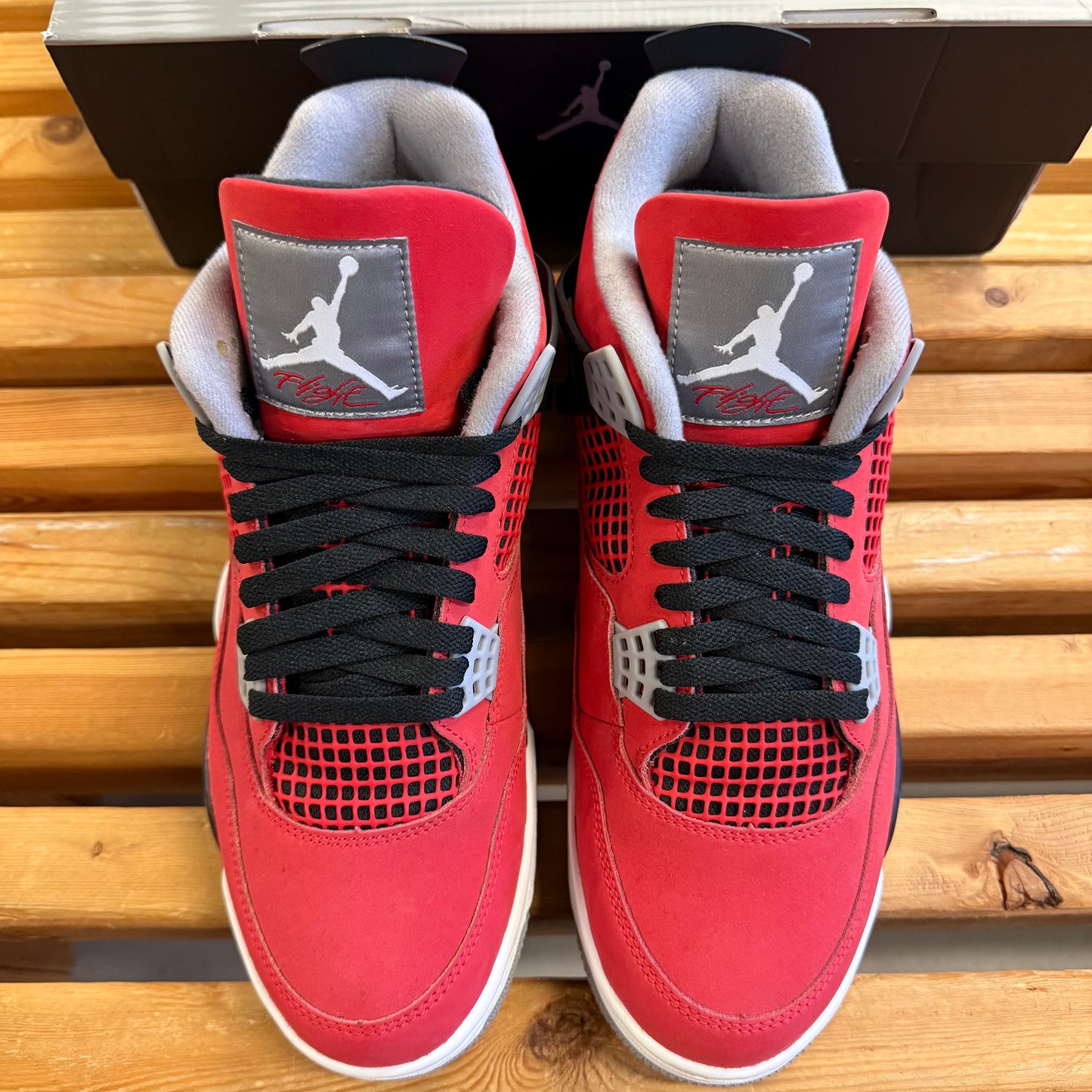 Jordan 4 Retro 'Toro Bravo' 2026 (Used) - Size 10.5