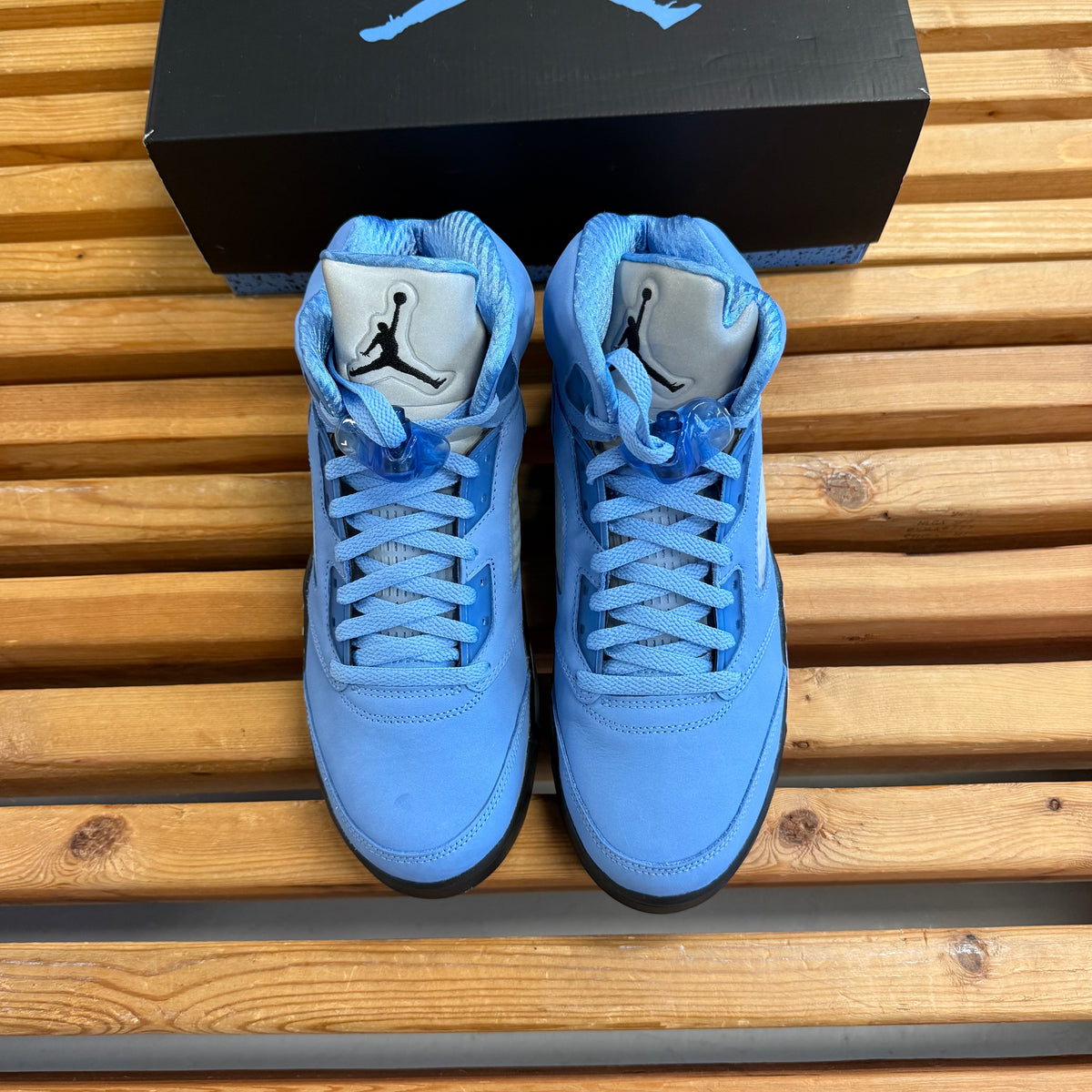 Size 10 - Jordan 5 Retro SE 'UNC' (Used)