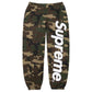Supreme Satin Appliqué Sweatpant „Woodland Camo“