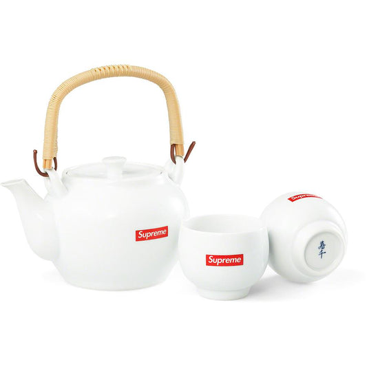 Supreme Teeservice